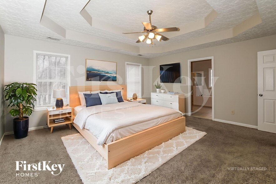 Building Photo - 637 Old Ivy Chase