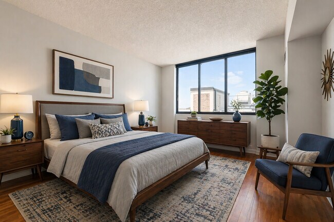 Building Photo - 2800 N Orchard St