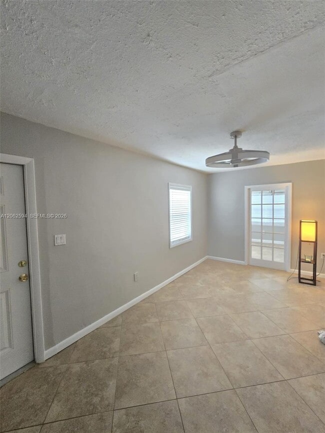 Building Photo - 15138 Harrison Rd