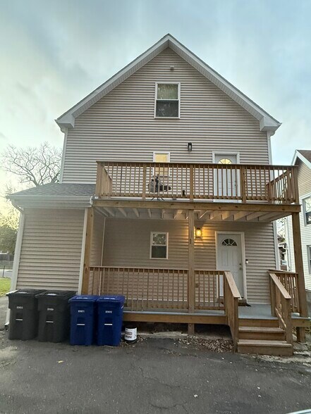 Rear of home - 14 Brook St