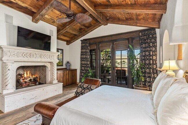 Building Photo - 83290 S Bay Dr