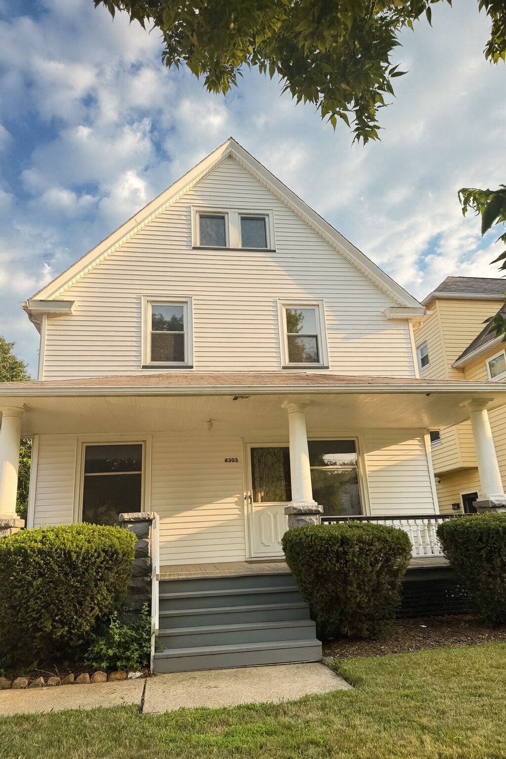 Building Photo - 4303 Woodbridge Ave