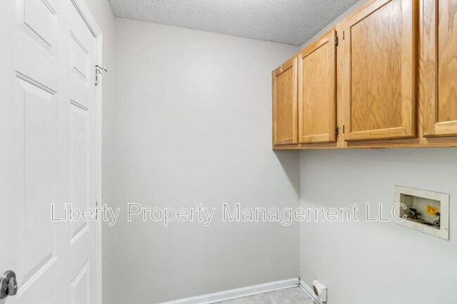 Building Photo - 6754 Cedar Chest Ct