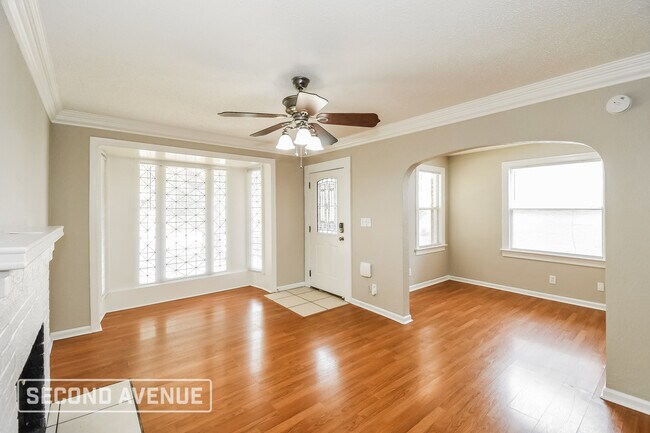 Building Photo - 7027 Barberie St