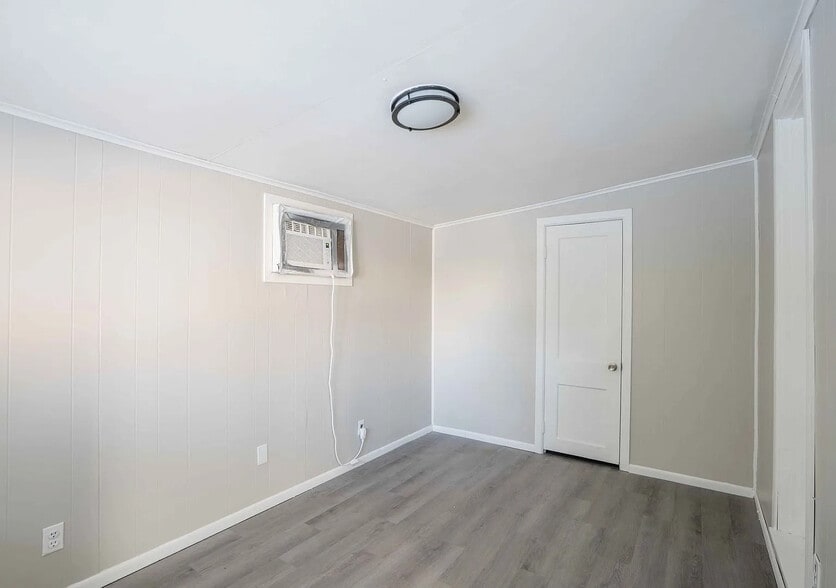 Bedroom - 1315 S Carson Ave