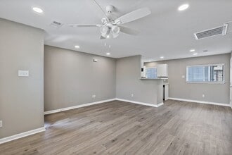 Building Photo - Remodeled 2 Bedroom 2 Bathroom Apartment.