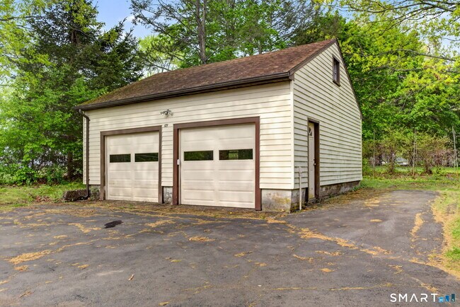 Building Photo - 121 Cherry Hill Rd