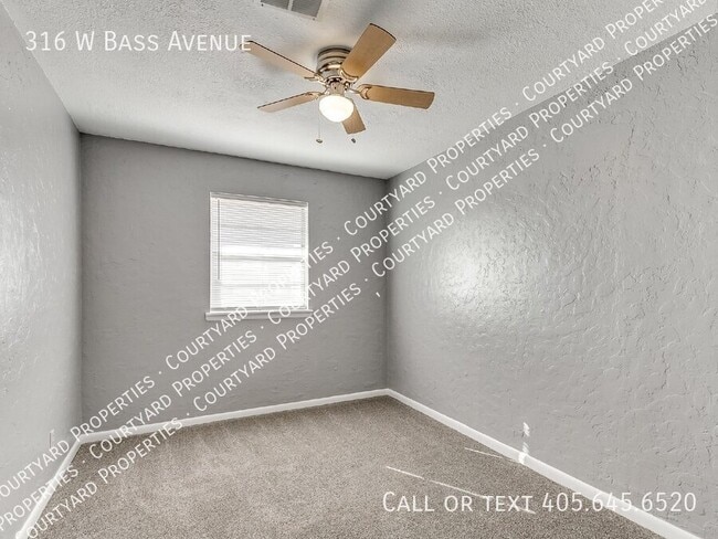Building Photo - 316 W Bass Ave