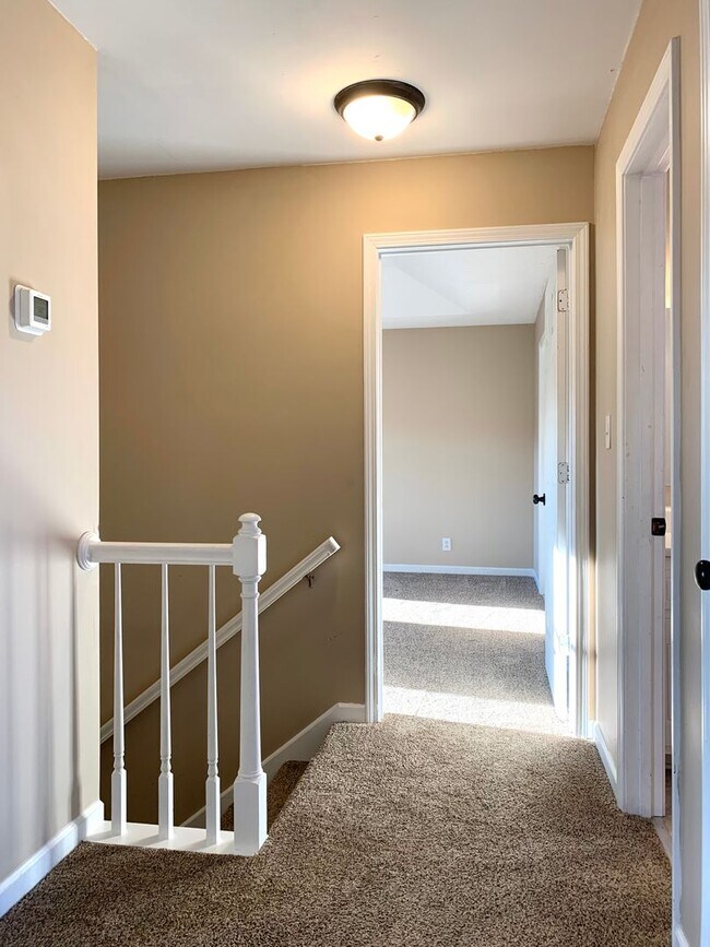 Building Photo - 1233 Cobblestone Ln