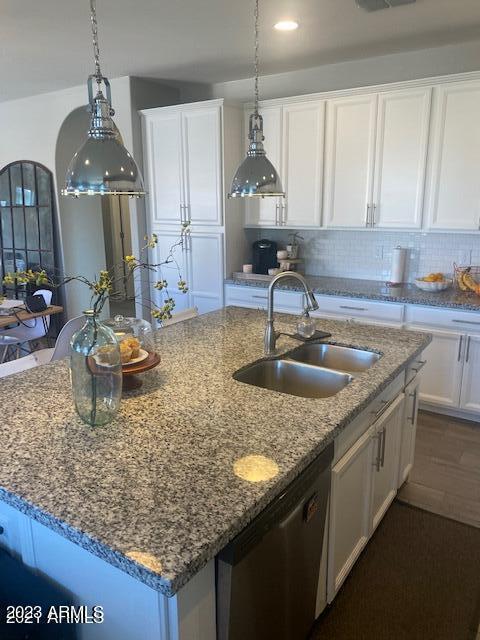 Building Photo - 4123 E Toledo St