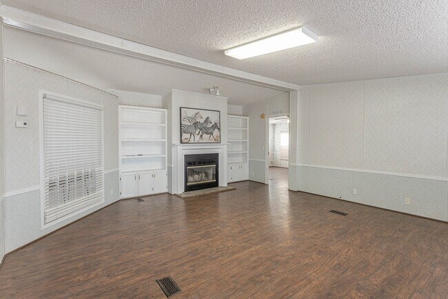 Building Photo - 4448 E Morning Glory Rd