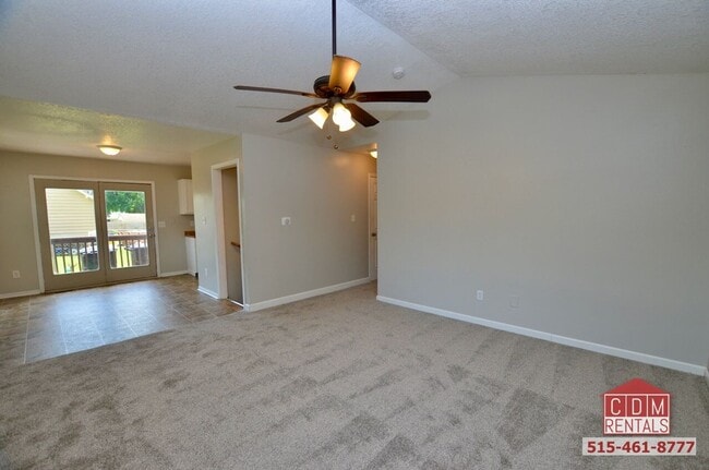Building Photo - Excellent Des Moines Home