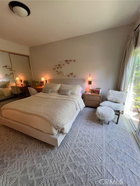 Building Photo - 6 Willowgrove