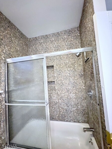 Building Photo - 401 E 39th St