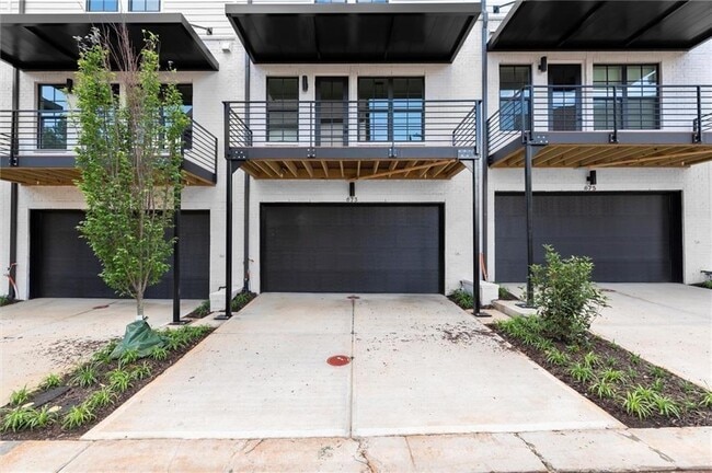 Building Photo - 673 soul Aly