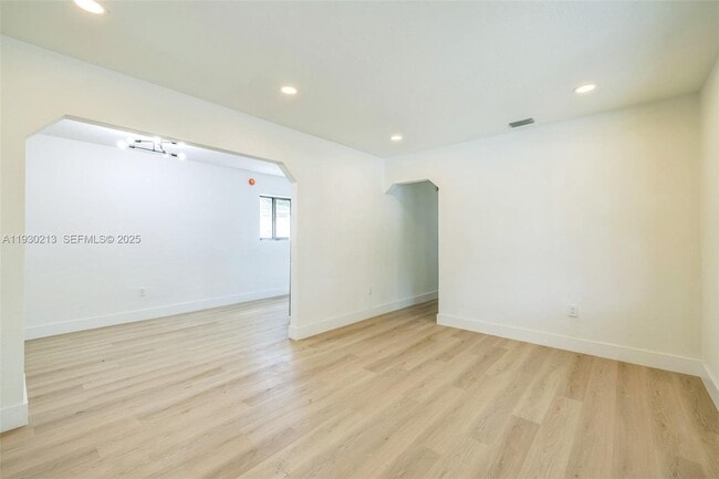 Building Photo - 9055 NW 33rd Ave