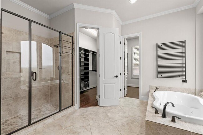 Building Photo - 18900 N Bee Cave Springs Cir