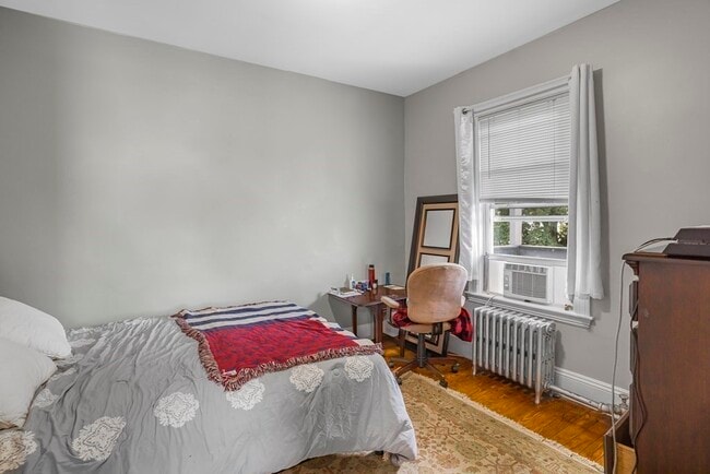 Building Photo - 37 Harbor View St