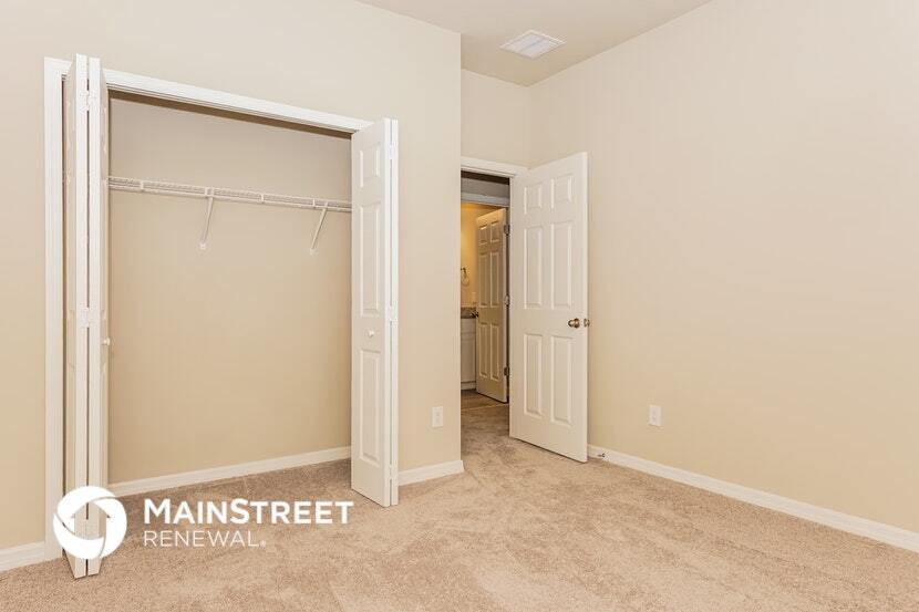 Building Photo - 528 Venetian Palms Blvd