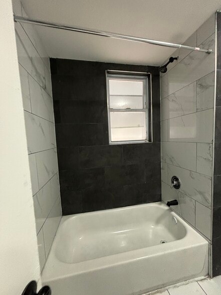 Building Photo - 127 N 14th St