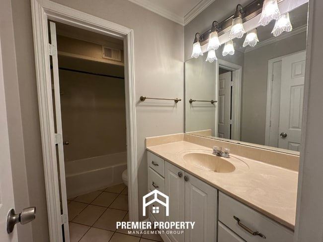 Building Photo - Spacious 4BR Cordova Home with Hardwood Floors, Fireplace & Fenced Yard