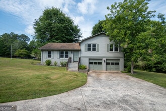 Building Photo - 1030 Carriage Hill Rd