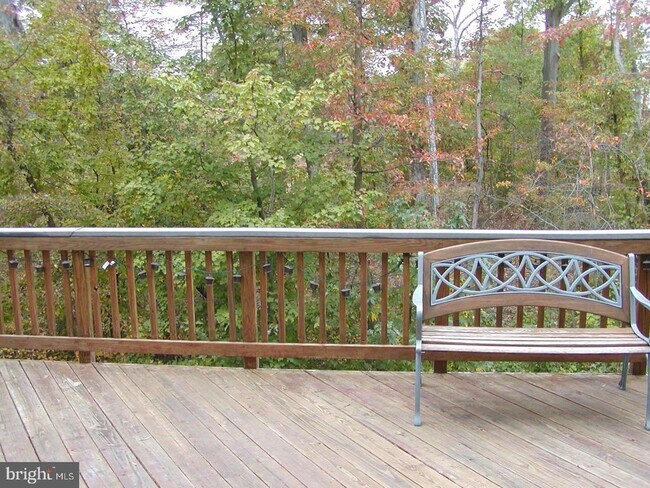 Building Photo - 8596 Wyngate Manor Ct