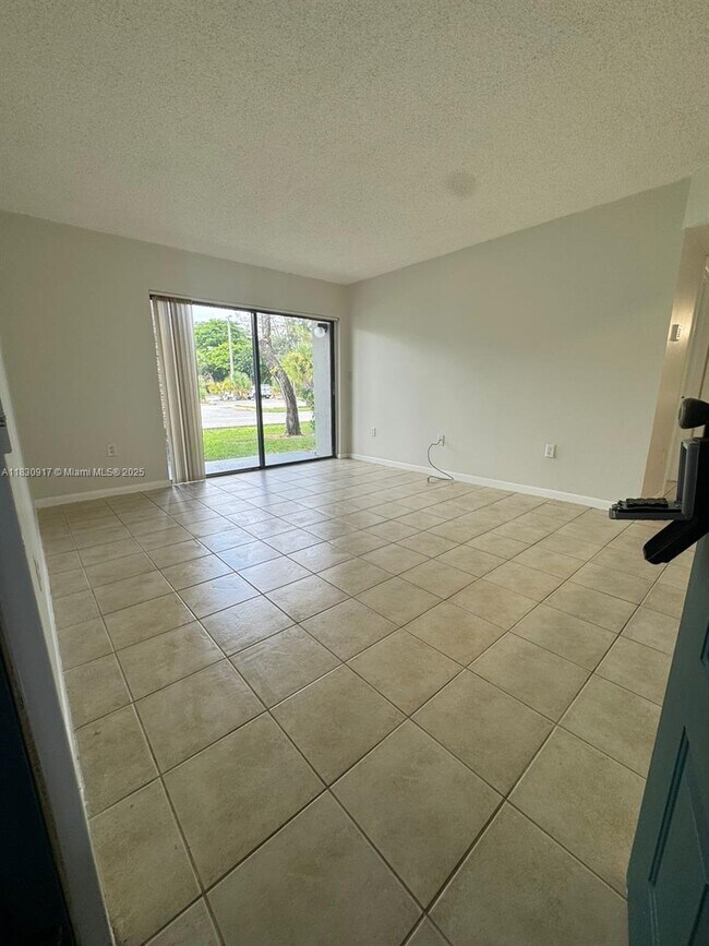 Building Photo - 7180 NW 179th St