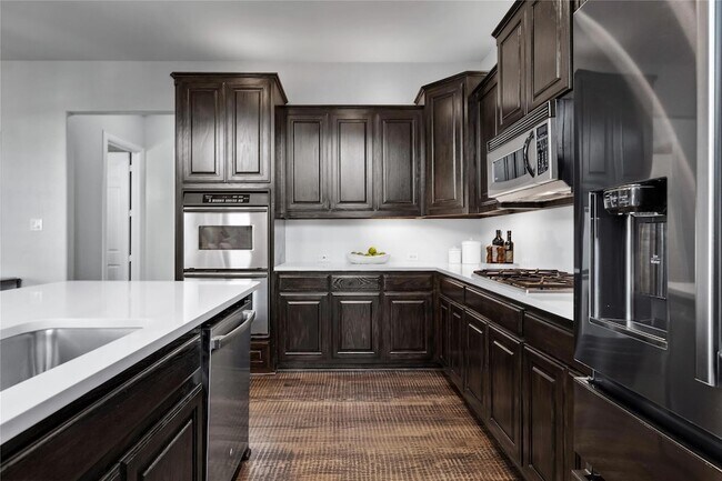 Building Photo - 1908 Thorndale Cir