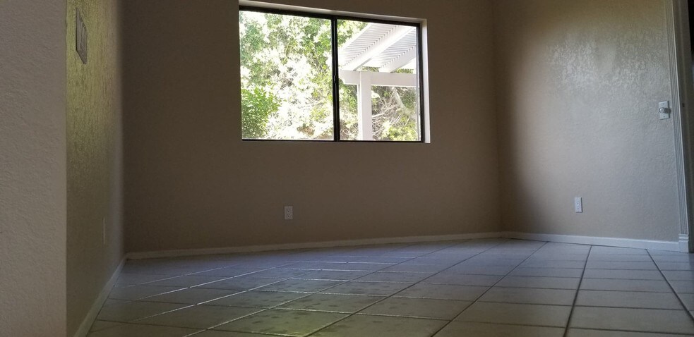 Building Photo - 78560 Vía Melodia