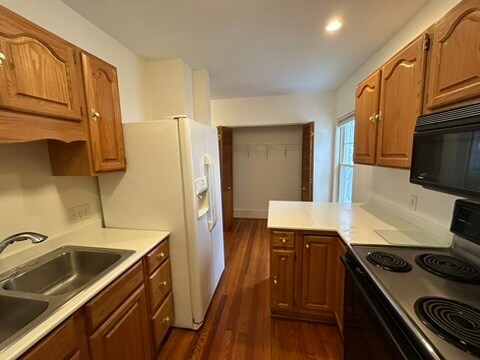 Kitchen closet - 14 Conewango Ave