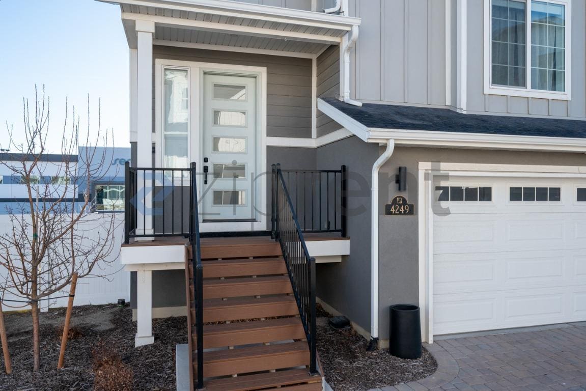 Building Photo - 4249 Bromwell Ct