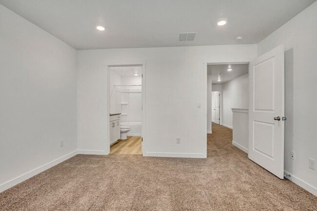 Building Photo - 8494 W Beckville Dr