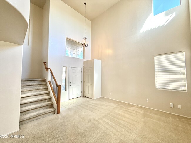 Building Photo - 15029 W Riviera Dr