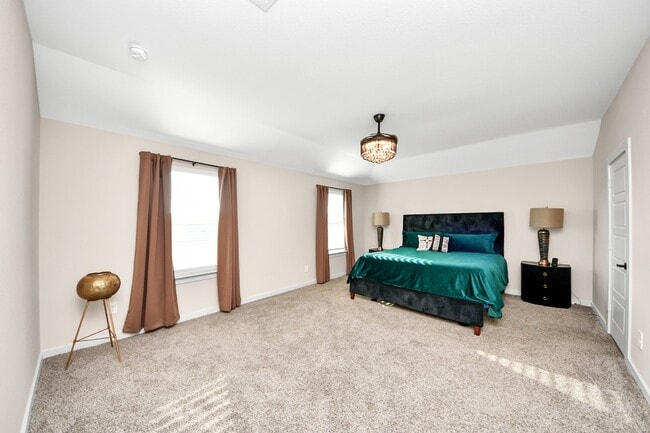 Building Photo - 202 Serena Pk Ln