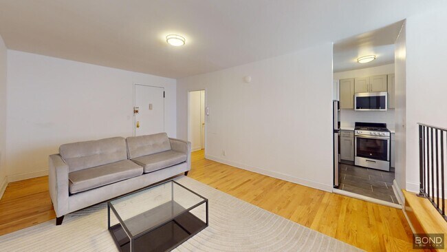 Primary Photo - 85 Eighth Avenue