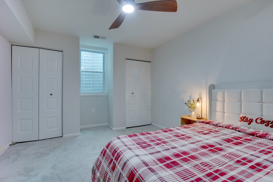 Basement Bedroom - 7917 Schuyler Ct