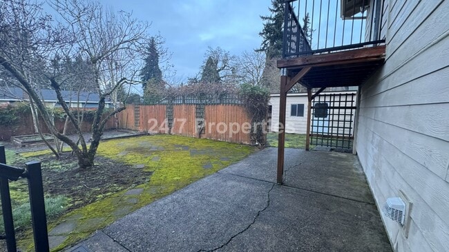 Building Photo - Spacious 4 Bedroom Home in Oregon City! - RV/Boat/Trailer Parking