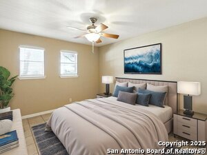 Building Photo - 661 Floral Cir