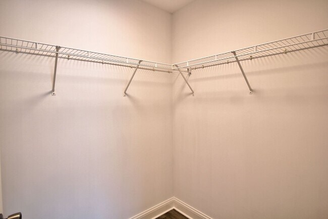 Building Photo - 226 Bertram Dr