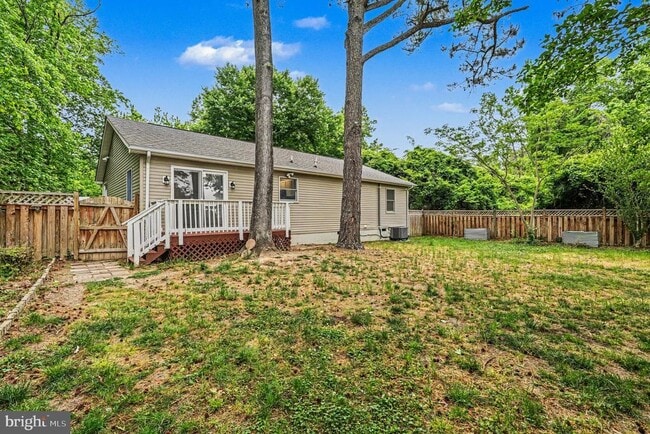 Building Photo - 78 Woodmount Dr