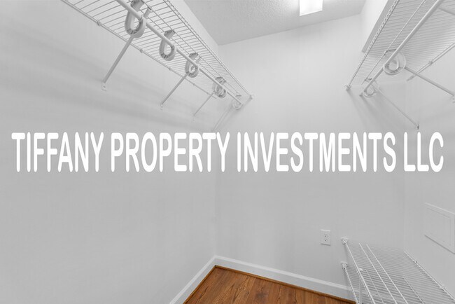 Building Photo - 5020 Sardis Rd