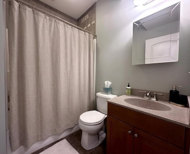 Building Photo - 6 Wyman St