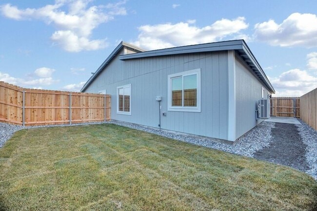 Building Photo - 2503 Ronan St