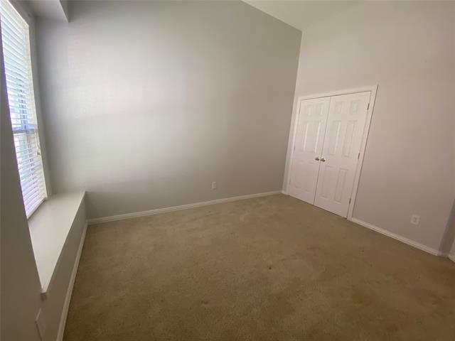 Building Photo - 3620 Field Stone Dr