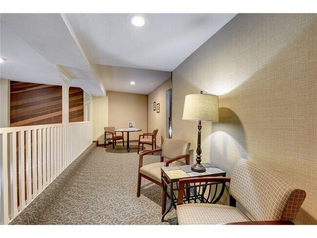 Building Photo - 4575 W 80th St Cir