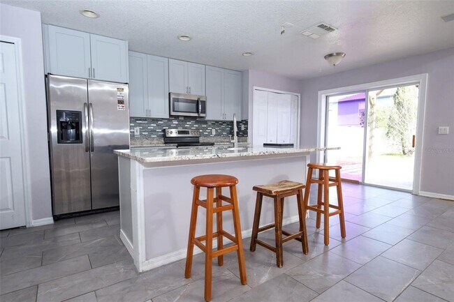 Building Photo - 15219 Starleigh Rd