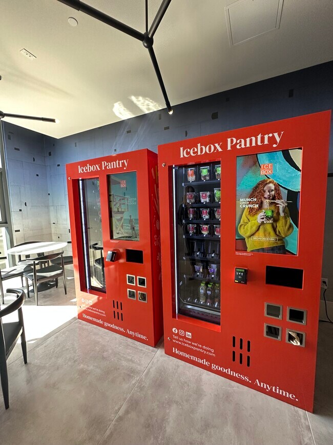 Building Photo - 3242 NW 3rd Ave