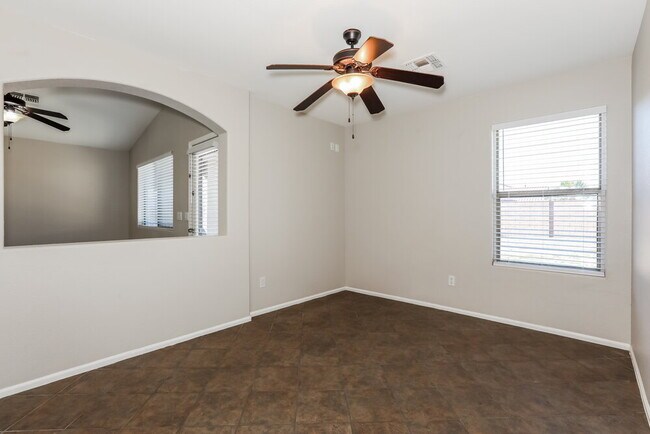 Building Photo - 29420 N Blackfoot Daisy Dr