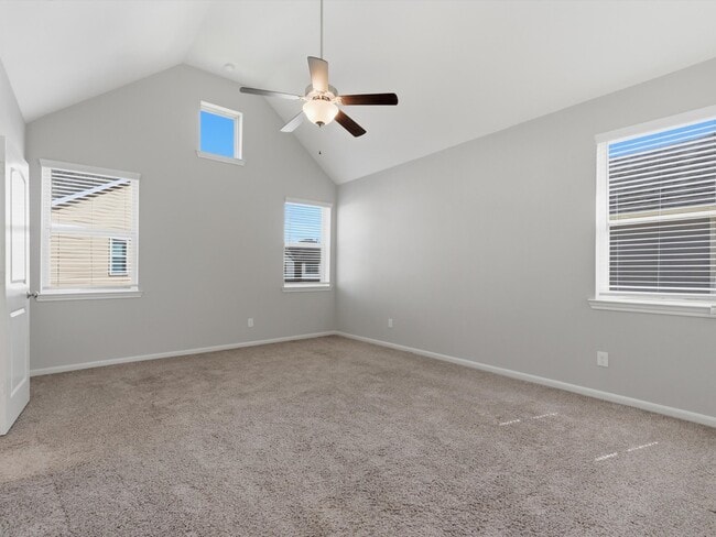 Building Photo - 28043 Rocky Heights Dr